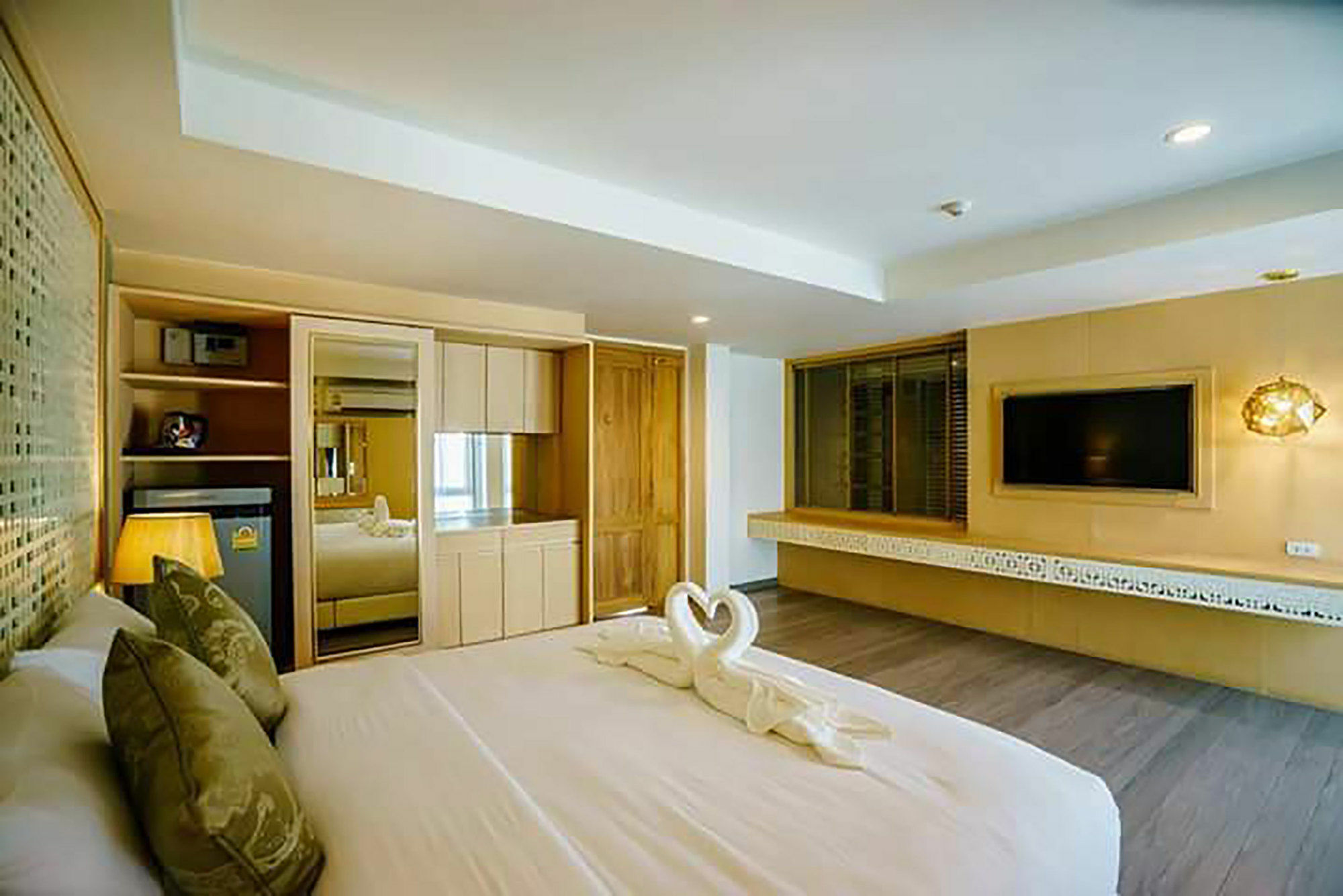 Hotel Moon Dragon 3*